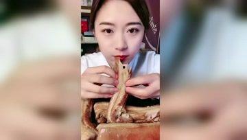 娱乐吃瓜酱内耗