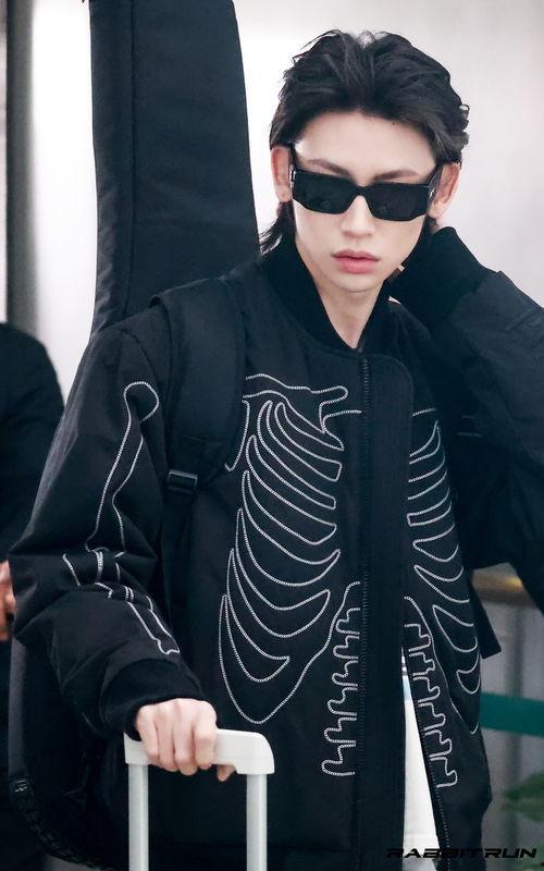 娱乐圈爆料吃瓜艺兴,吃瓜艺兴背后的故事