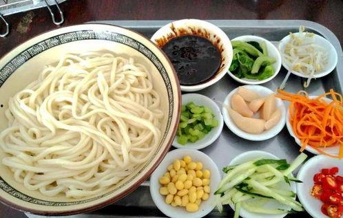 娱乐吃瓜酱吃面条小说,面条小说里的欢乐时光