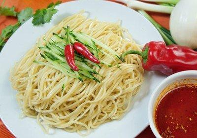 娱乐吃瓜酱吃面条小说,面条小说里的欢乐时光